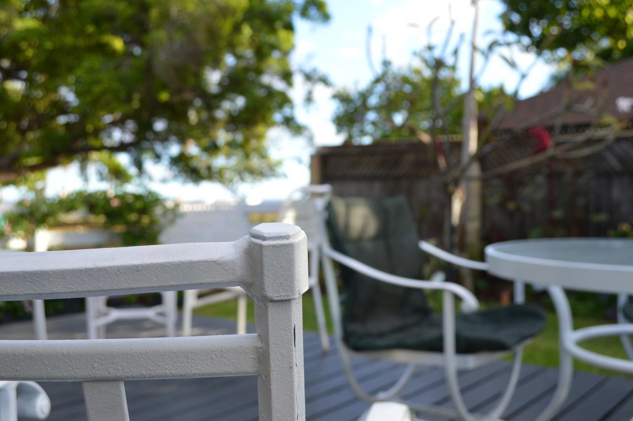 The Lahaina Beach House Hostel Екстериор снимка